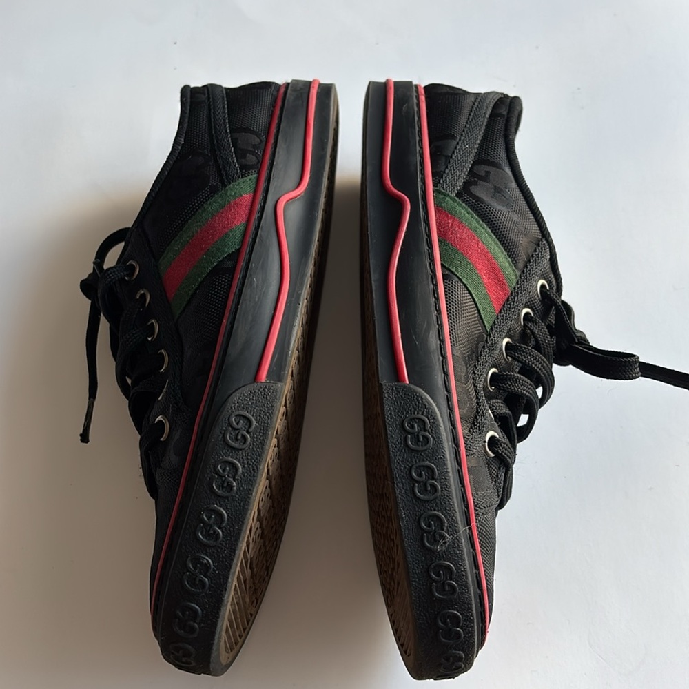 Gucci Sneakers - Picture 6 of 8